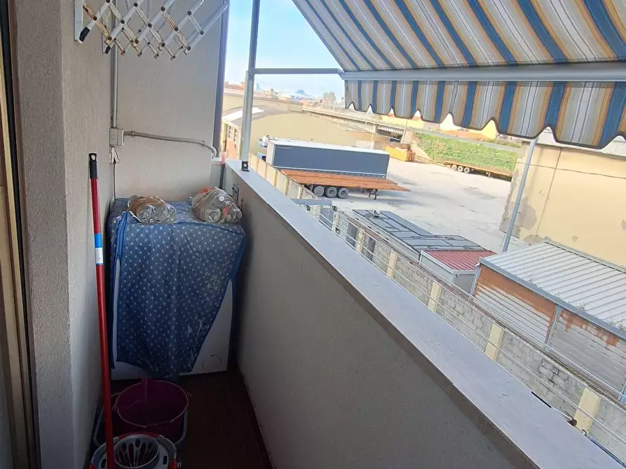 Immagine 11 di Appartamento in vendita  a Livorno