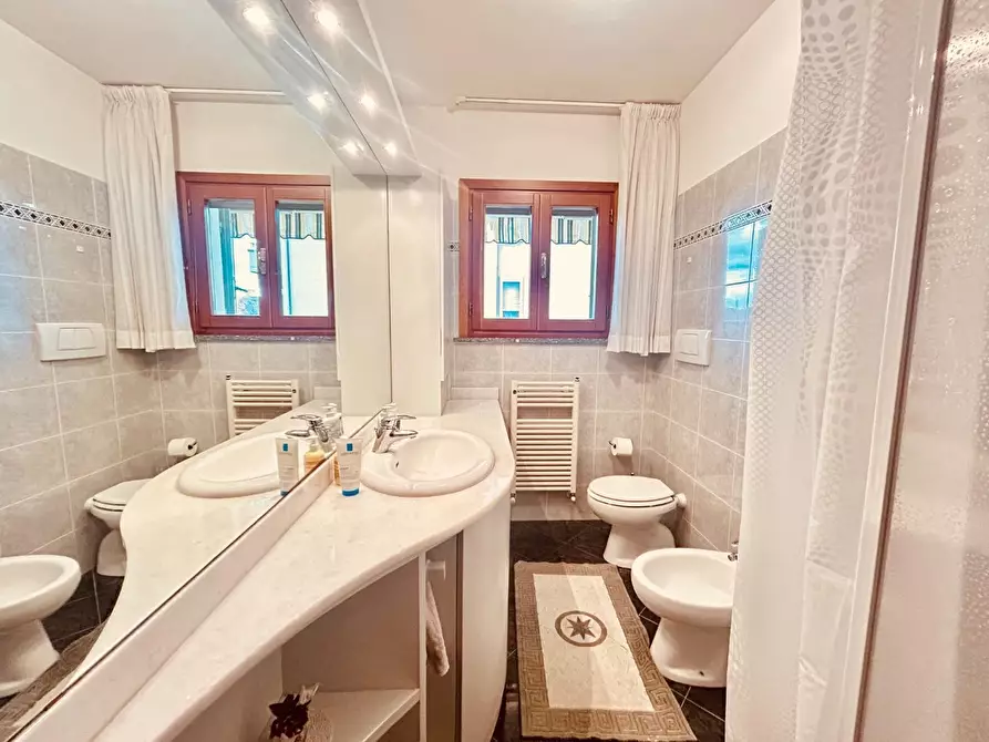 Immagine 12 di Appartamento in vendita  a Empoli