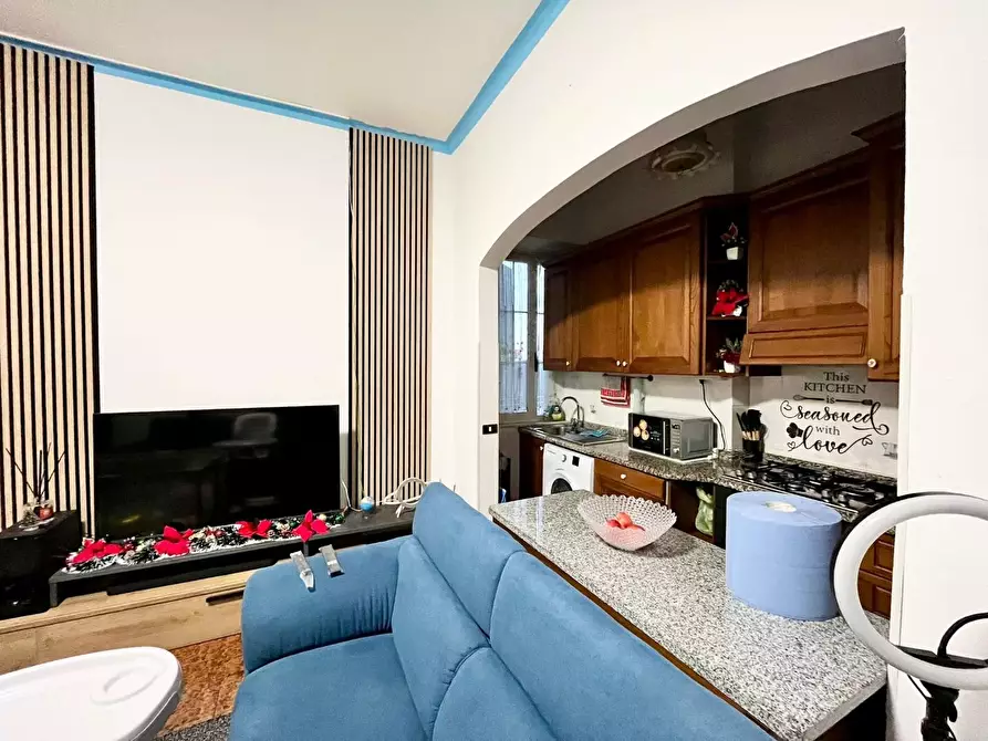 Immagine 5 di Appartamento in vendita  a Massa