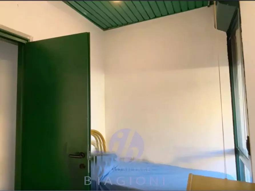 Immagine 8 di Appartamento in vendita  a Montignoso