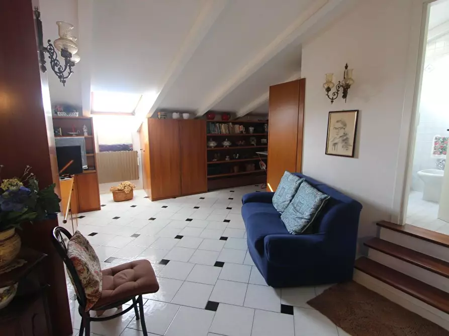 Immagine 33 di Casa semindipendente in vendita  a La Spezia