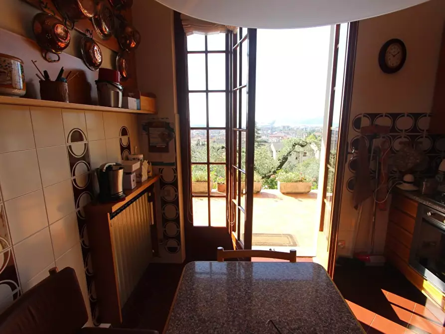 Immagine 21 di Casa semindipendente in vendita  a La Spezia