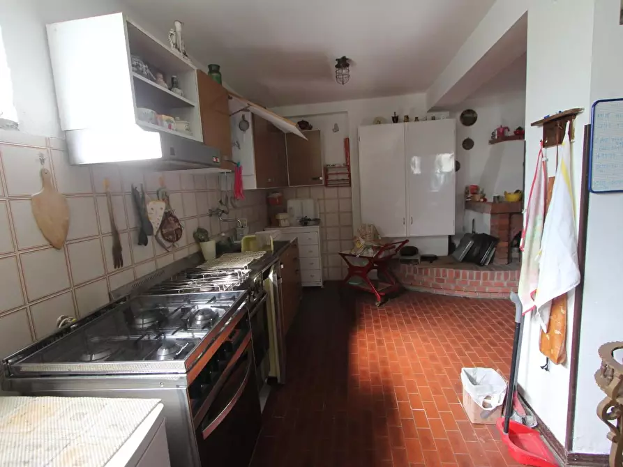 Immagine 45 di Casa semindipendente in vendita  a La Spezia