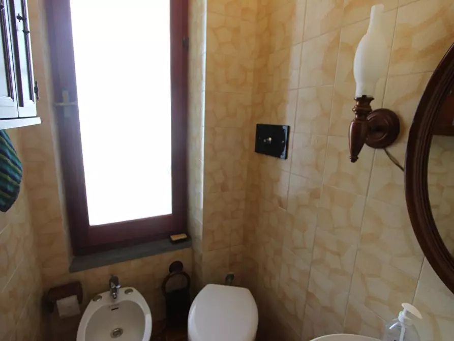 Immagine 30 di Casa semindipendente in vendita  a La Spezia