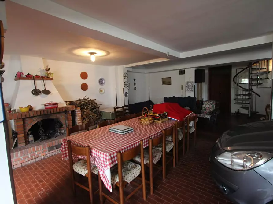 Immagine 47 di Casa semindipendente in vendita  a La Spezia