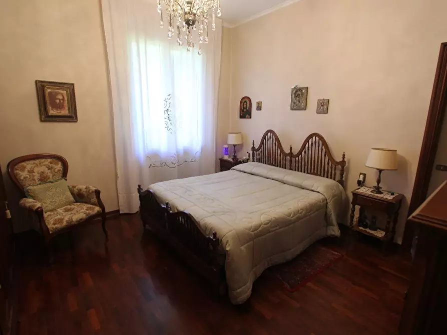 Immagine 29 di Casa semindipendente in vendita  a La Spezia