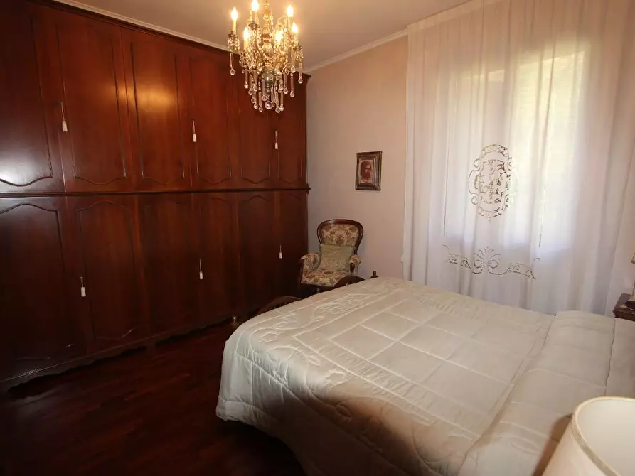 Immagine 28 di Casa semindipendente in vendita  a La Spezia