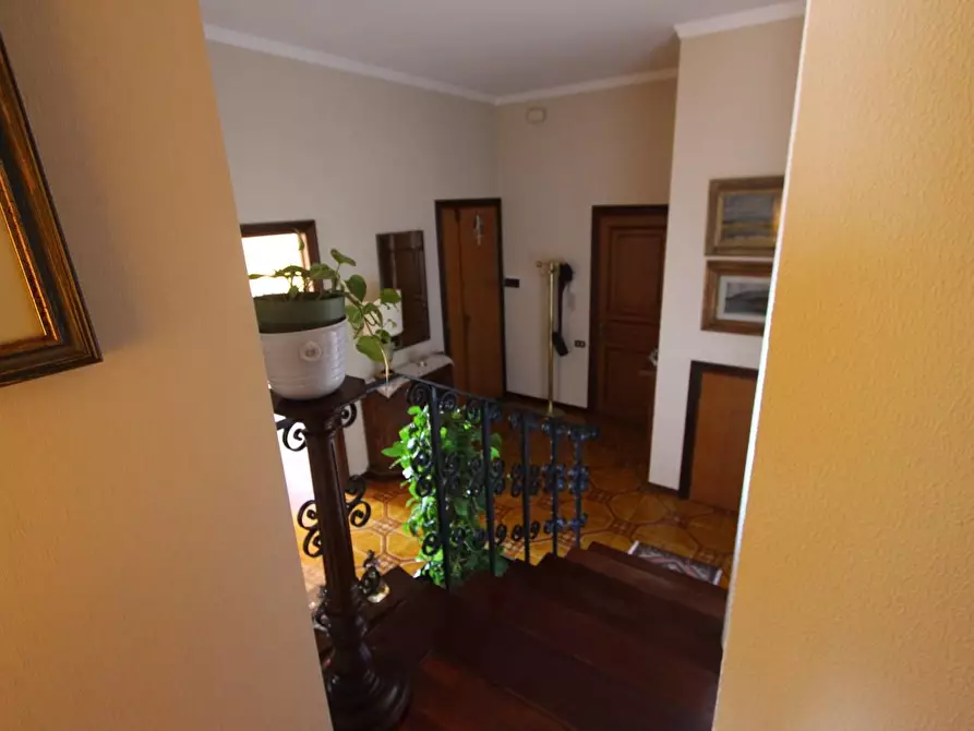 Immagine 25 di Casa semindipendente in vendita  a La Spezia