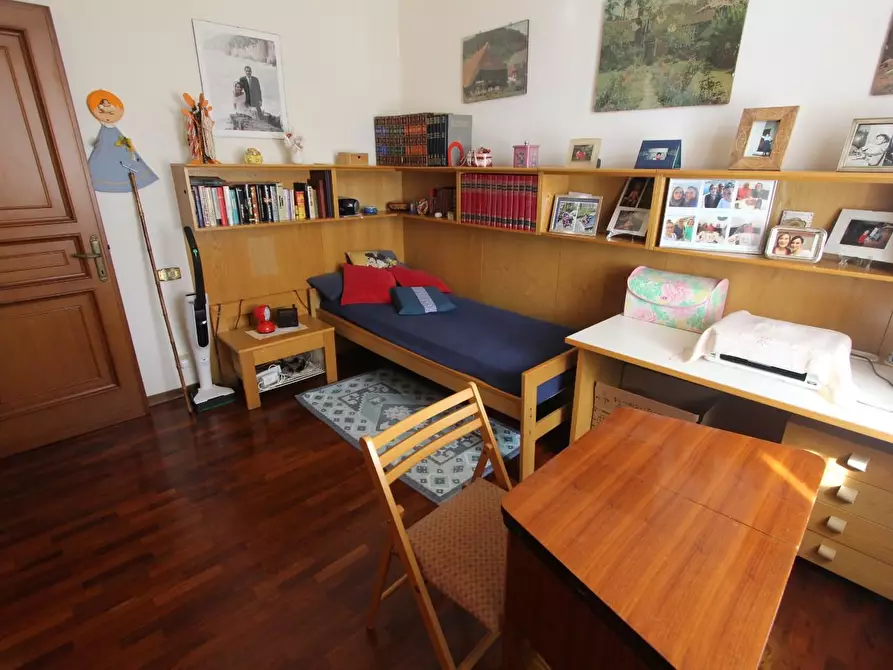 Immagine 27 di Casa semindipendente in vendita  a La Spezia