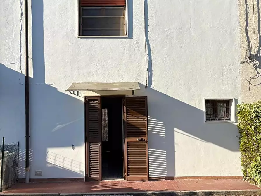 Immagine 2 di Terratetto in vendita  a Crespina Lorenzana