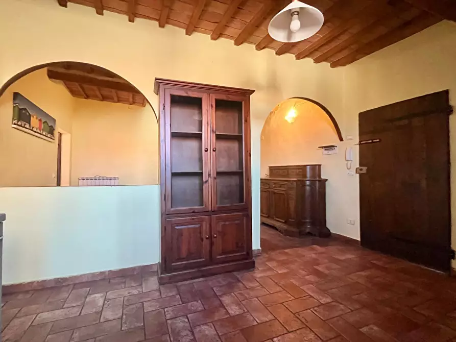 Immagine 3 di Appartamento in vendita  a Asciano