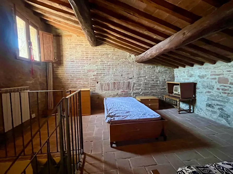 Immagine 4 di Appartamento in vendita  a Asciano