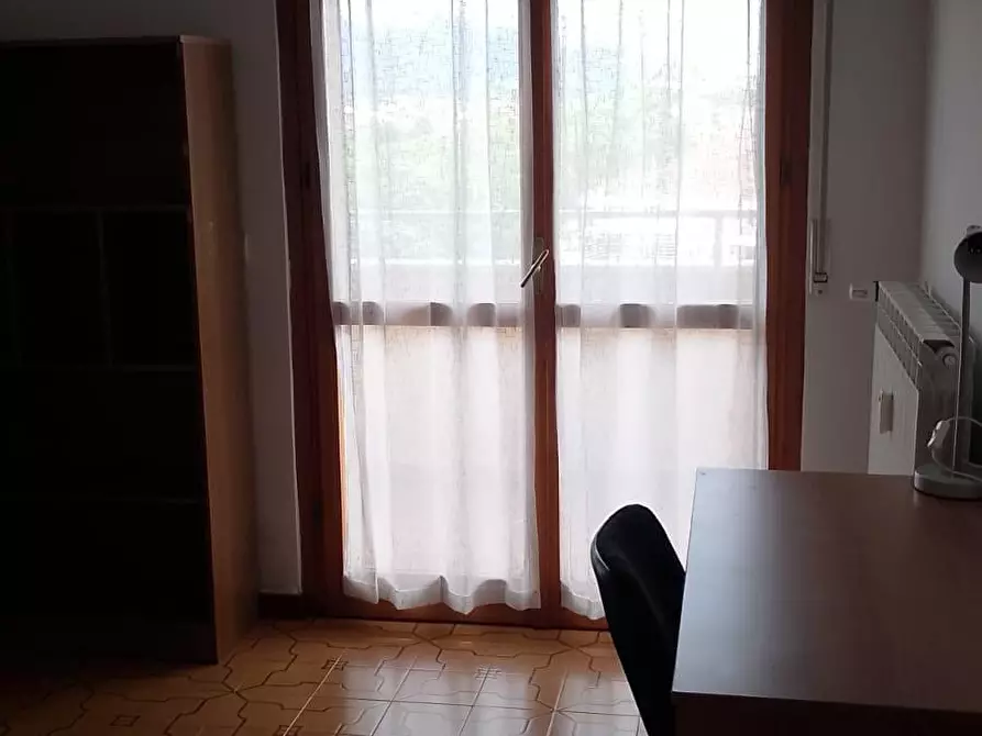 Immagine 13 di Appartamento in vendita  a Pisa