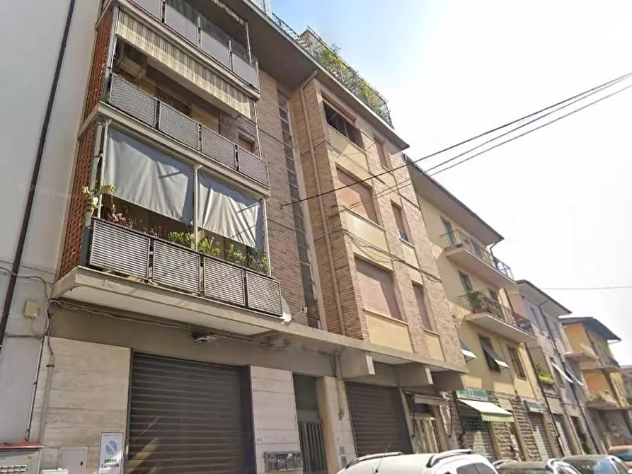 Immagine 1 di Appartamento in vendita  a Pontedera