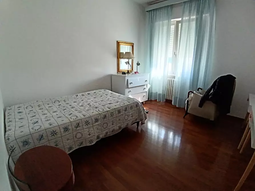 Immagine 16 di Appartamento in vendita  a Empoli