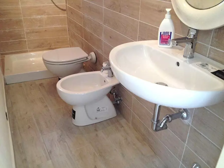 Immagine 15 di Terratetto in vendita  a Lucca