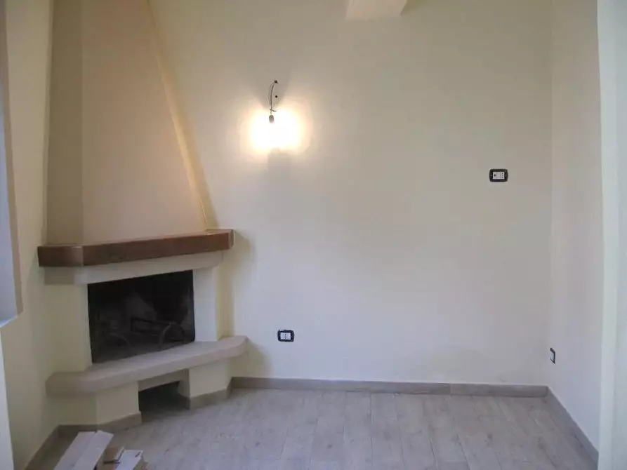 Immagine 5 di Terratetto in vendita  a Lucca