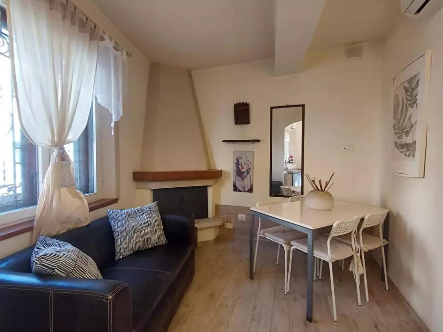 Immagine 10 di Terratetto in vendita  a Lucca