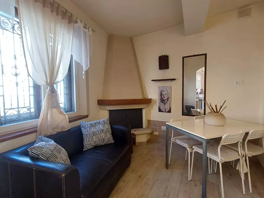 Immagine 9 di Terratetto in vendita  a Lucca