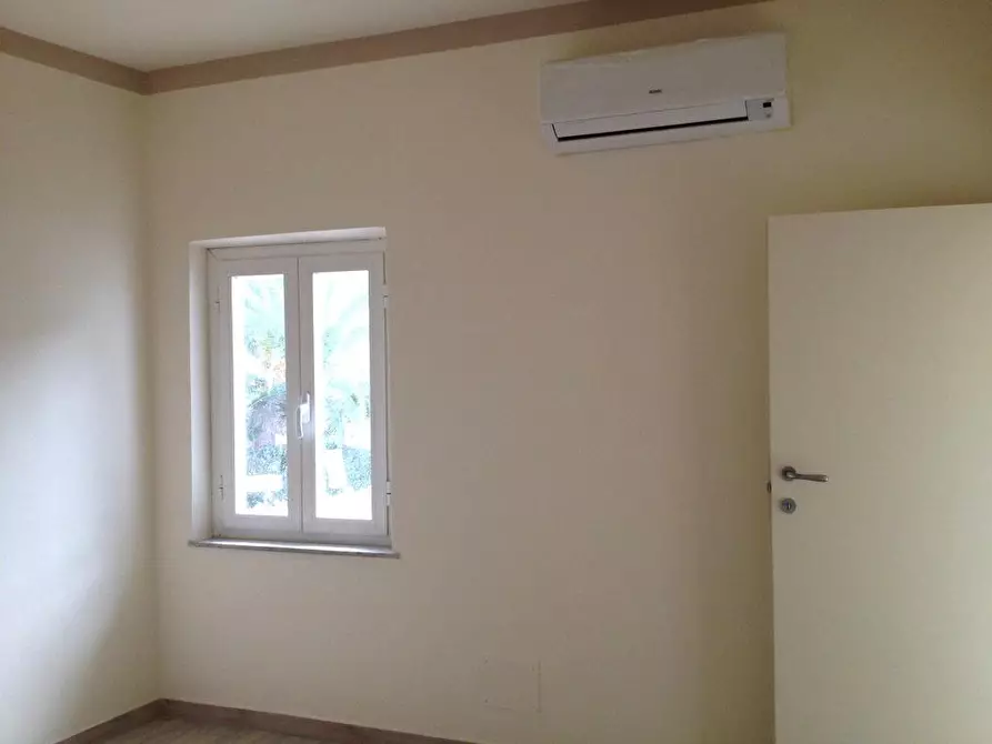 Immagine 8 di Terratetto in vendita  a Lucca