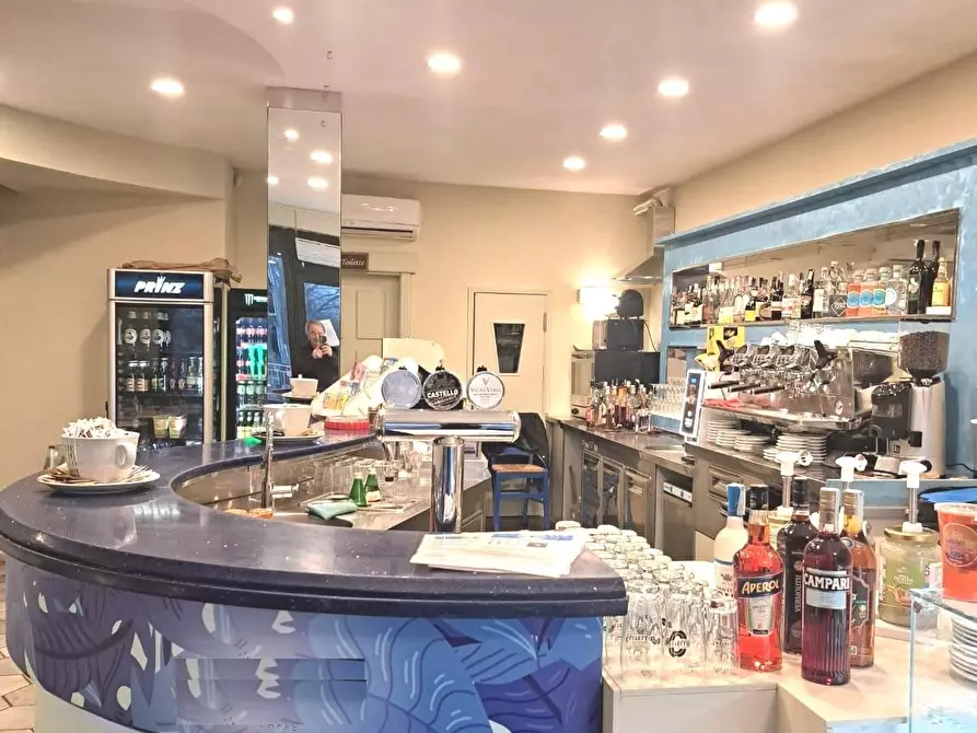 Immagine 1 di Bar / Ristorante in affitto  a Bientina