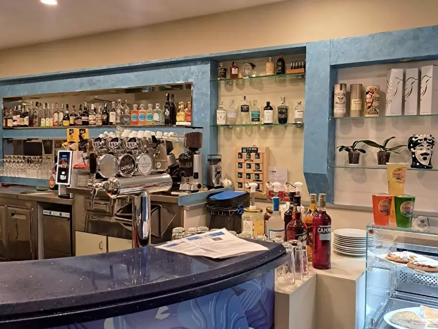 Immagine 6 di Bar / Ristorante in affitto  a Bientina