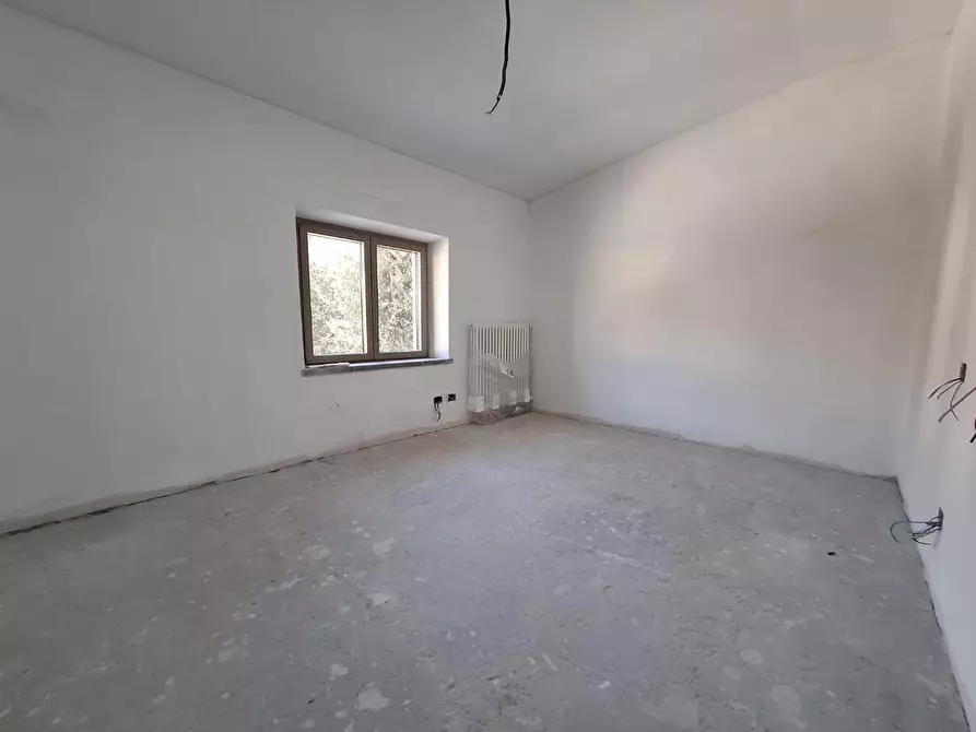 Immagine 6 di Appartamento in vendita  a Carrara