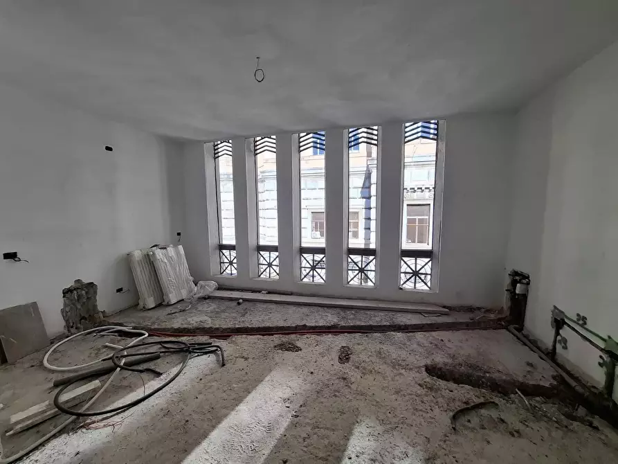 Immagine 3 di Appartamento in vendita  a Carrara