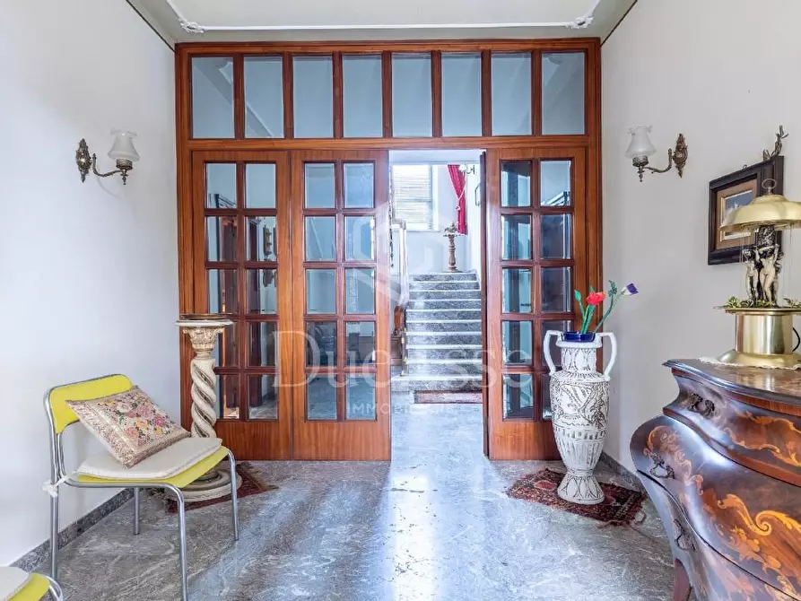 Immagine 6 di Villa in vendita  a Fucecchio