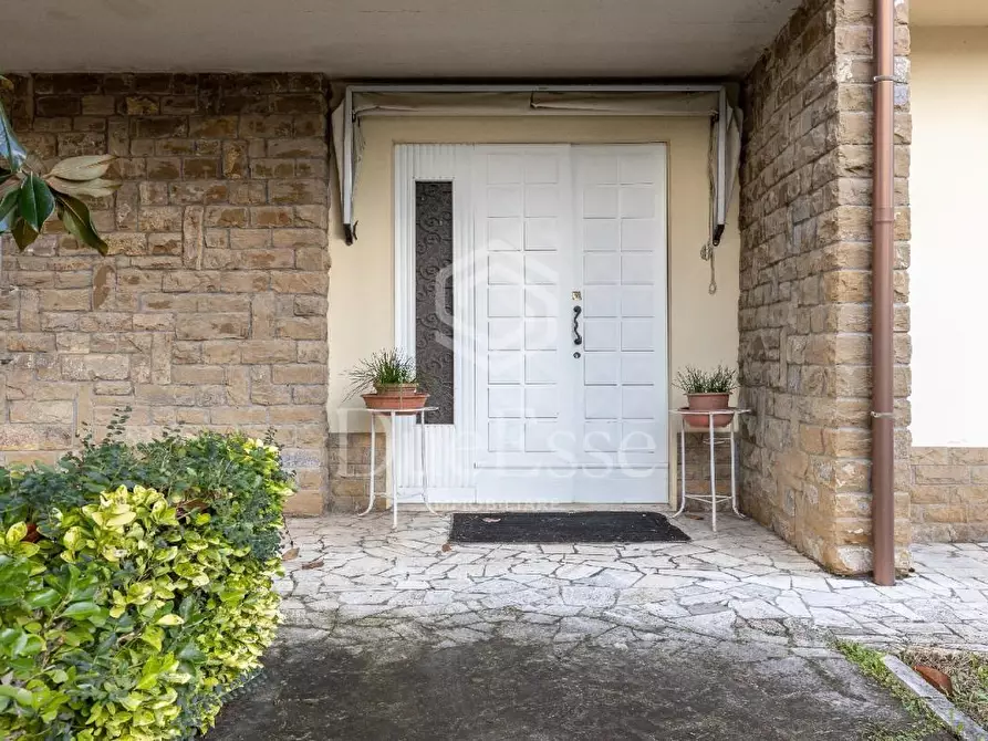 Immagine 27 di Villa in vendita  a Fucecchio