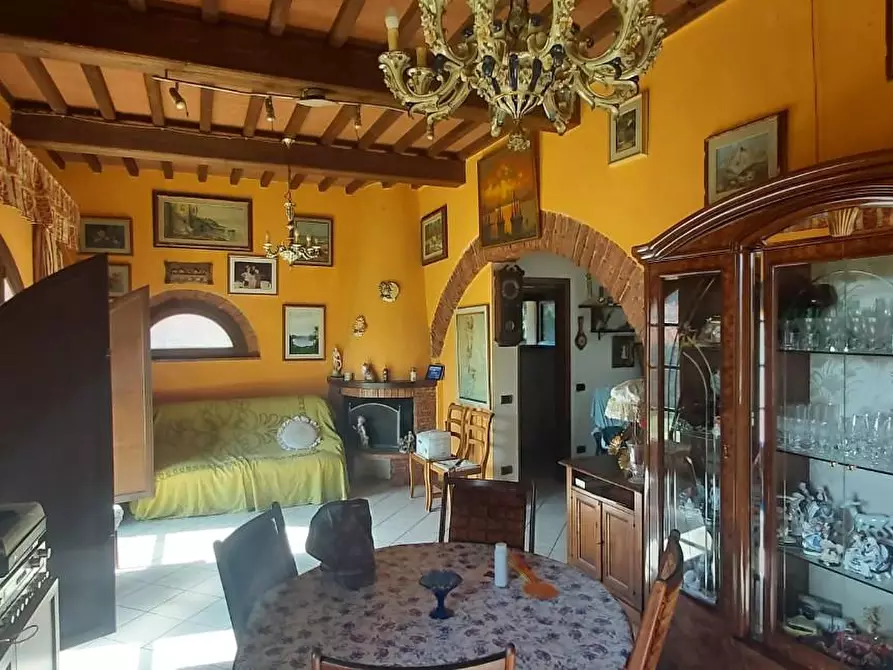 Immagine 8 di Rustico / casale in vendita  a Crespina Lorenzana