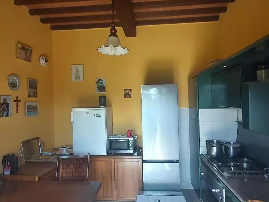 Immagine 9 di Rustico / casale in vendita  a Crespina Lorenzana
