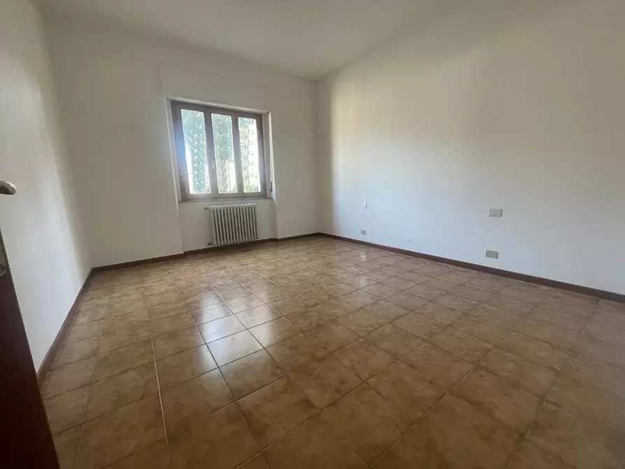 Immagine 6 di Appartamento in vendita  a Poggibonsi