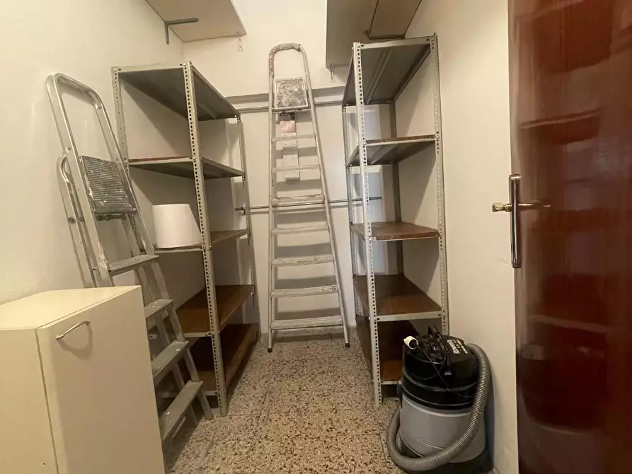 Immagine 9 di Appartamento in vendita  a Poggibonsi