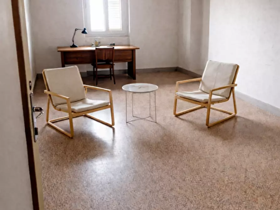 Immagine 2 di Appartamento in vendita  a Pisa