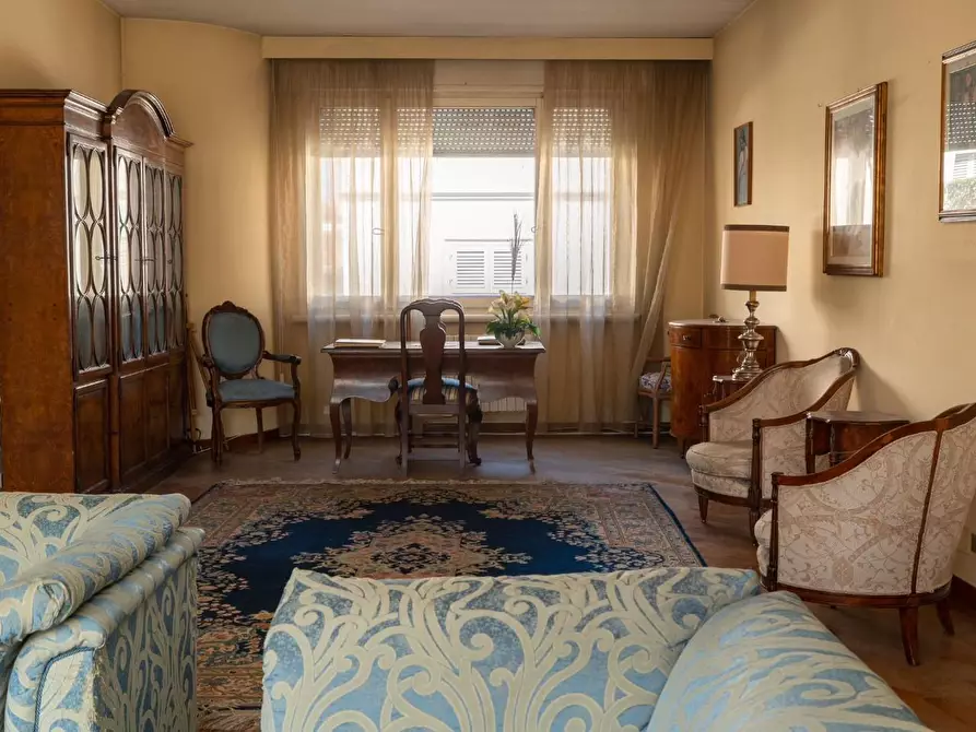 Immagine 14 di Villa in vendita  a Empoli