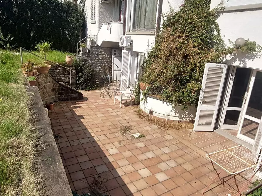 Immagine 13 di Villa in vendita  a Empoli