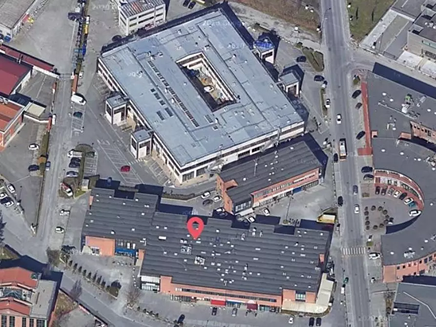 Immagine 5 di Ufficio in vendita  a San Giuliano Terme