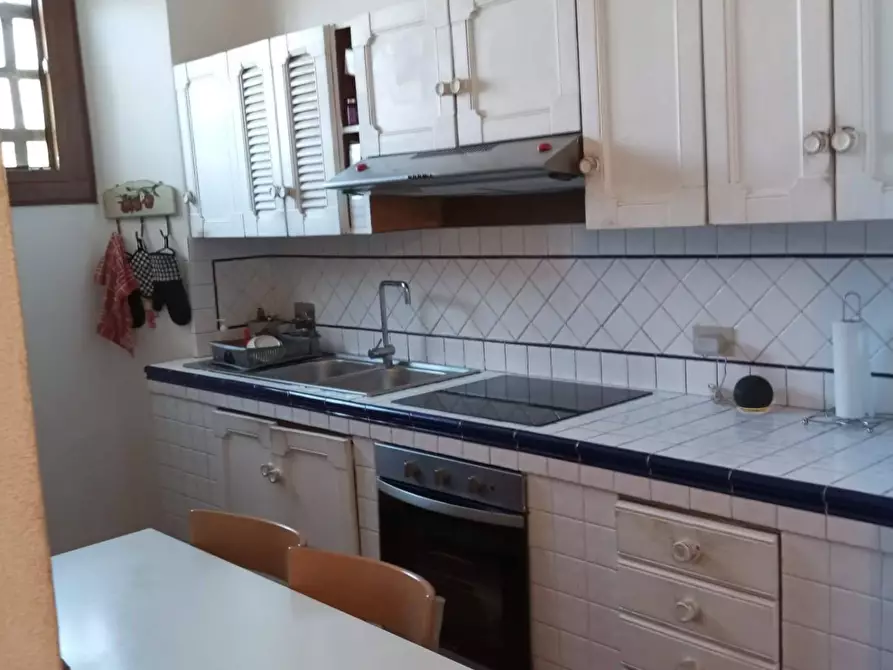 Immagine 8 di Casa bifamiliare in vendita  a Montignoso