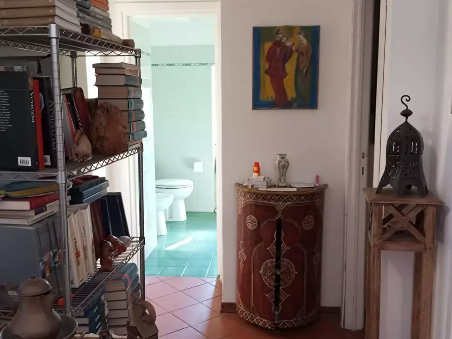 Immagine 17 di Casa bifamiliare in vendita  a Montignoso