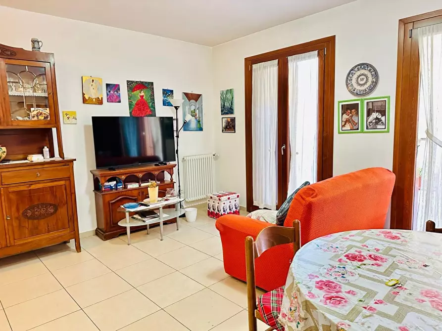 Immagine 6 di Appartamento in vendita  a Siena