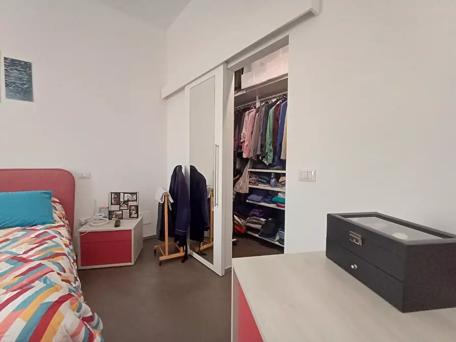 Immagine 15 di Appartamento in vendita  a Siena