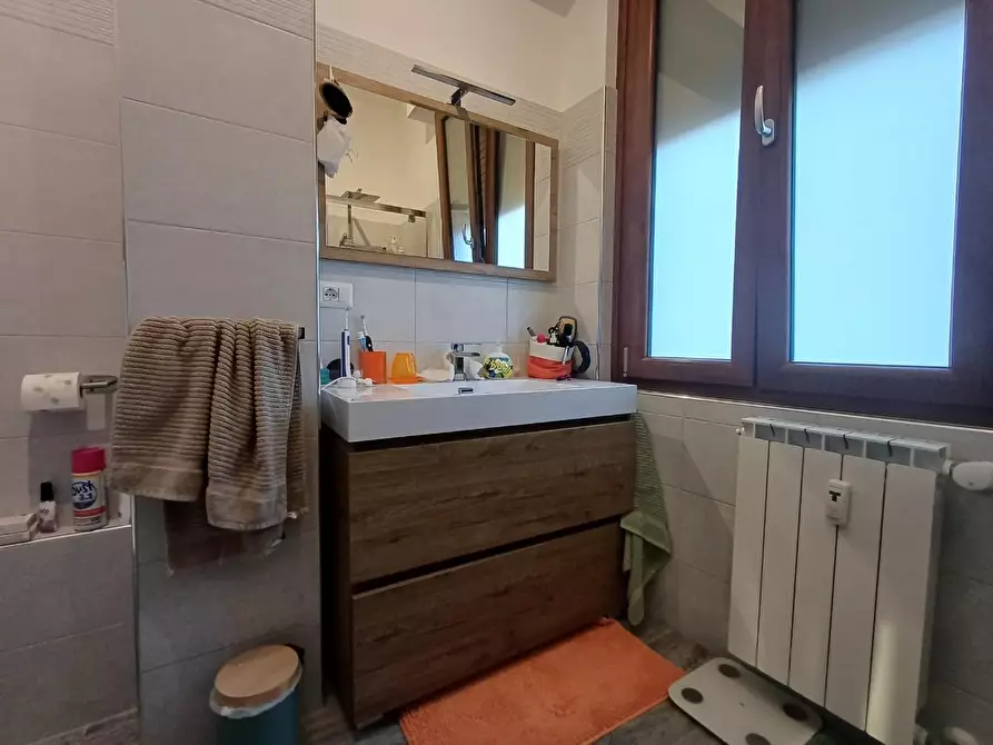Immagine 12 di Appartamento in vendita  a Siena