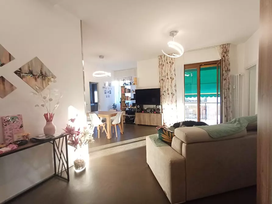 Immagine 1 di Appartamento in vendita  a Siena