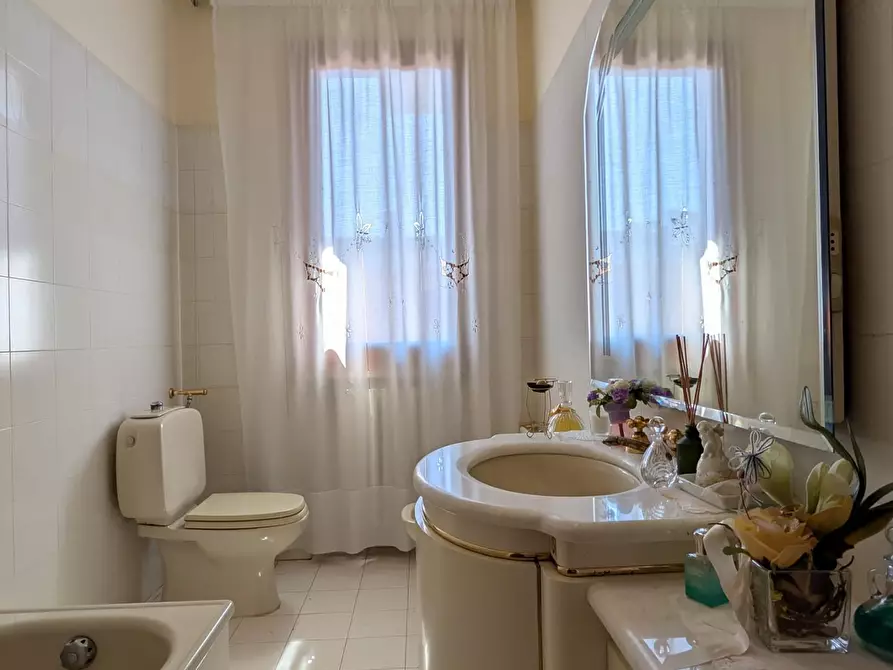 Immagine 16 di Appartamento in vendita  a Cerreto Guidi