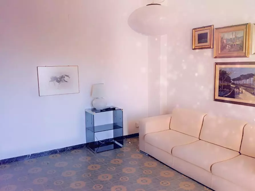 Immagine 5 di Appartamento in vendita  a Carrara