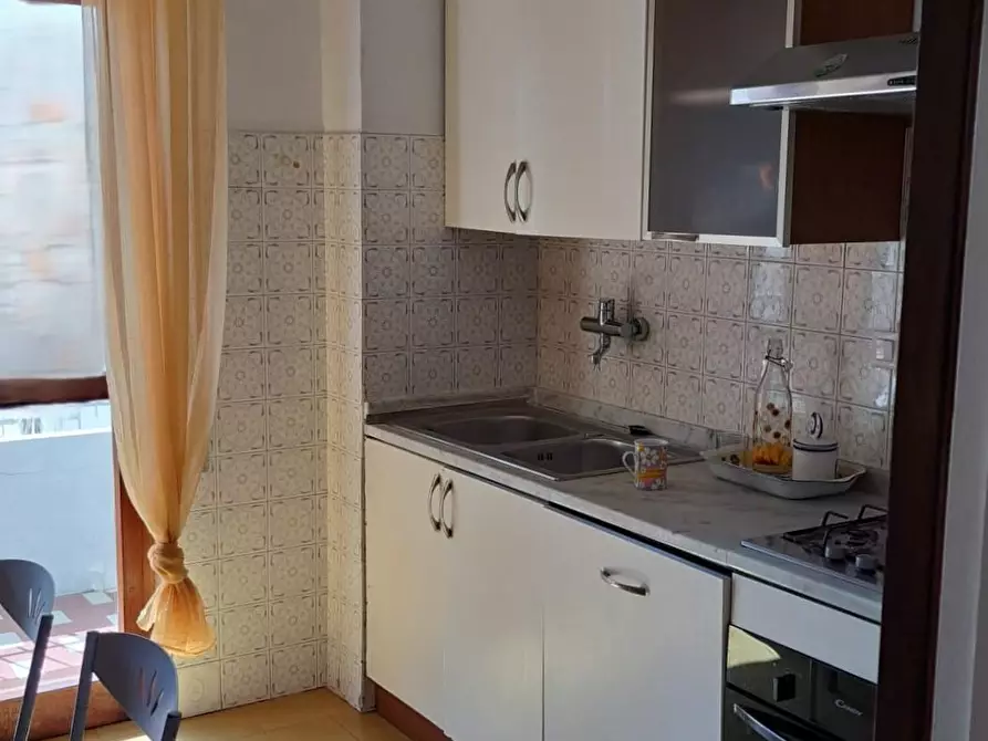 Immagine 10 di Appartamento in vendita  a Carrara