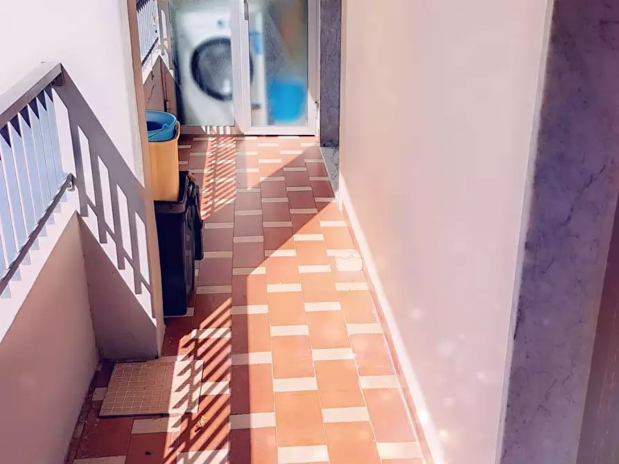 Immagine 7 di Appartamento in vendita  a Carrara