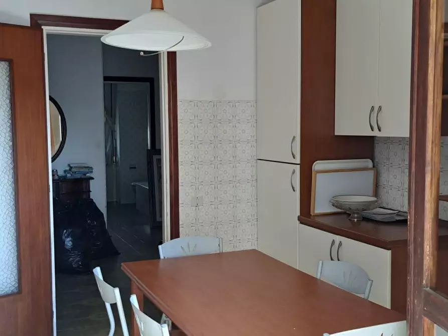 Immagine 9 di Appartamento in vendita  a Carrara