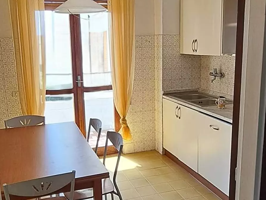 Immagine 8 di Appartamento in vendita  a Carrara